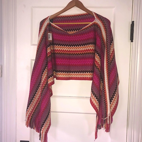 Missoni Accessories - NWT Missoni Chevron Shawl